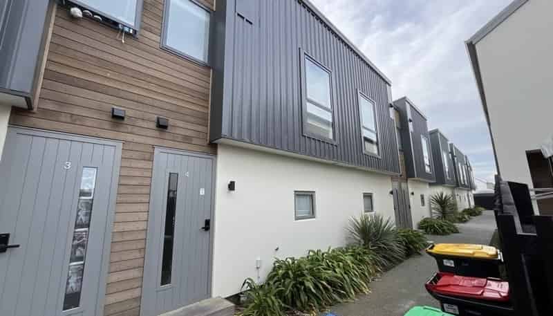 4/101  Mackworth Street, Woolston