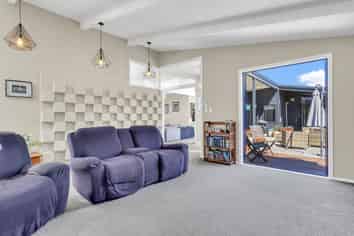 1006 Rata street, Mahora