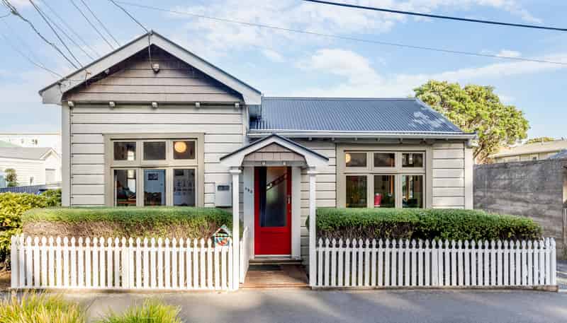 152 Russell Terrace, Berhampore