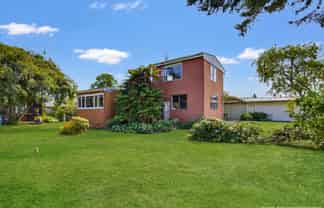 76 Lyndhurst Drive, Motueka