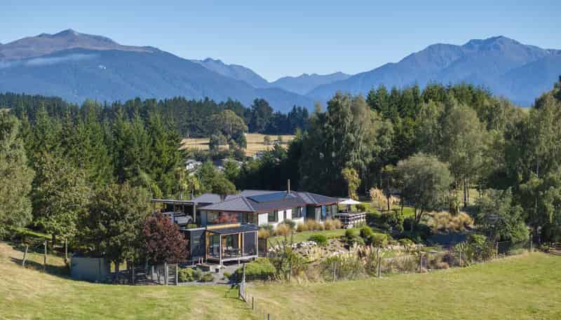 423A Te Anau Mossburn Highway, Te Anau