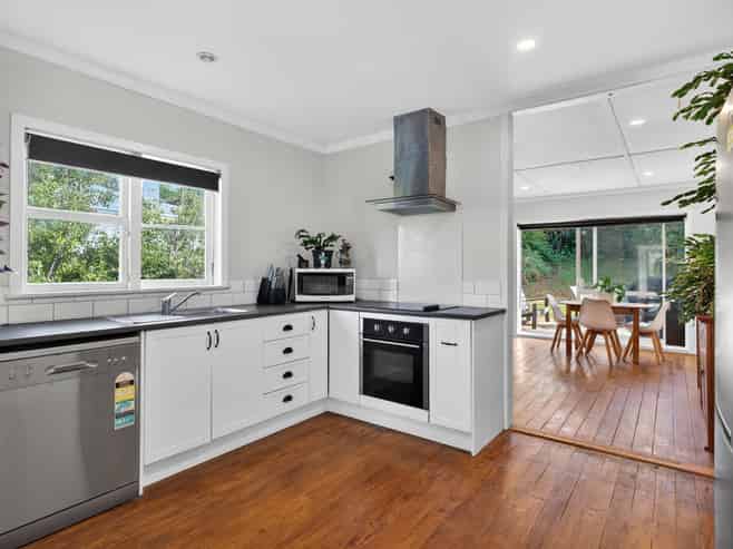 17 Bickerstaffe Road, Maungaturoto