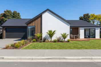 33 Hanmer Crescent, Rangiora