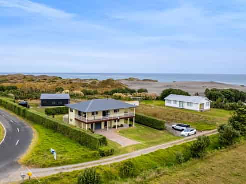 204a Tai Road, Opunake