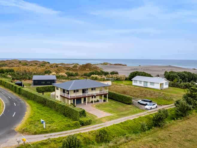 204a Tai Road, Opunake