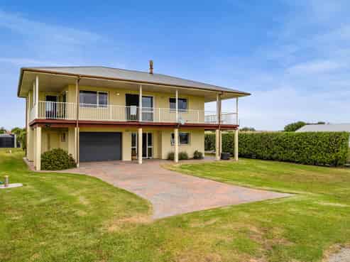 204a Tai Road, Opunake