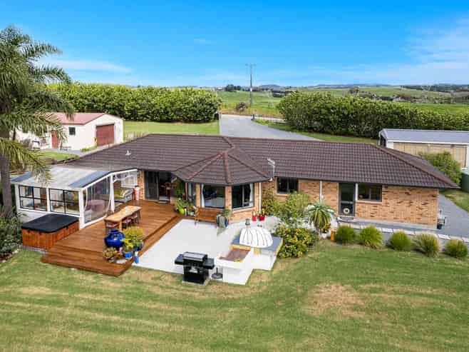 90 Gilbert Road, Mangapai and Surrounds