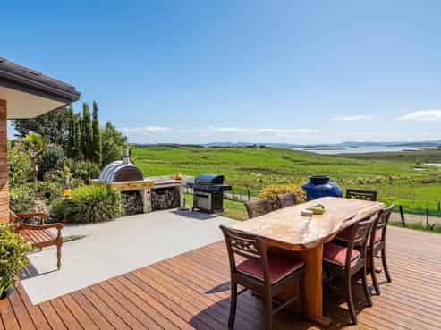 90 Gilbert Road, Mangapai and Surrounds