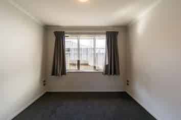 5/102 Old Farm Road, Hamilton East