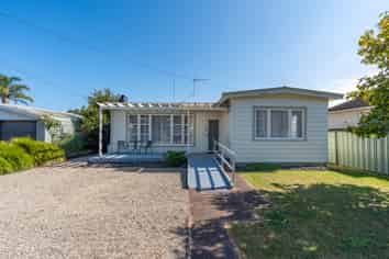 80 Tawa Street, Melville