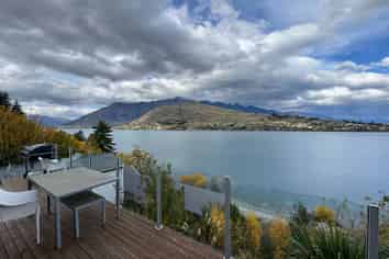 427 Frankton, Frankton