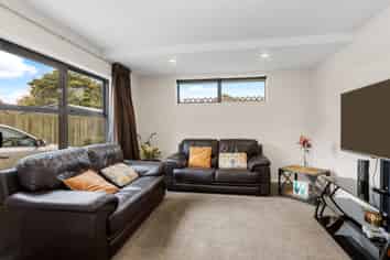 16A Truman Road, BRYNDWR