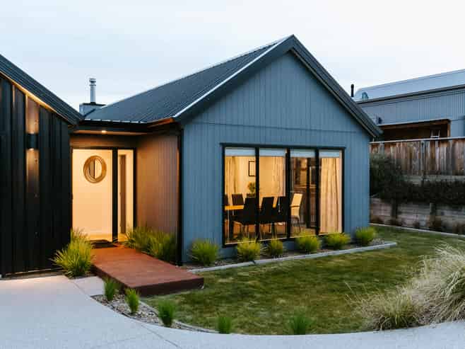 24 Robrosa Street, Wanaka