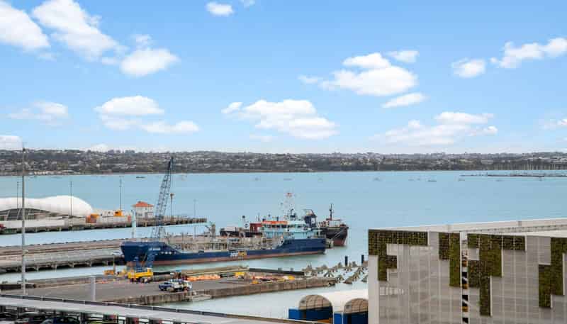 1004/30 Beach Road, Auckland Central