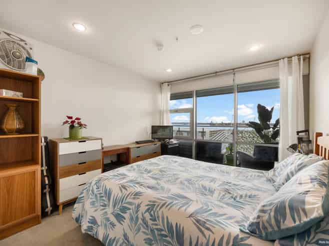 1004/30 Beach Road, Auckland Central