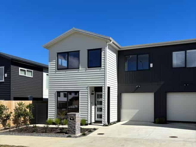 10 Kowaitau Avenue, Beachlands