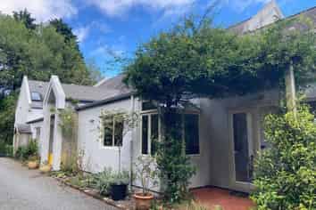 225 Huia Street, Waikanae