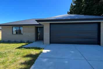 30 Kingfisher Avenue, Amberley