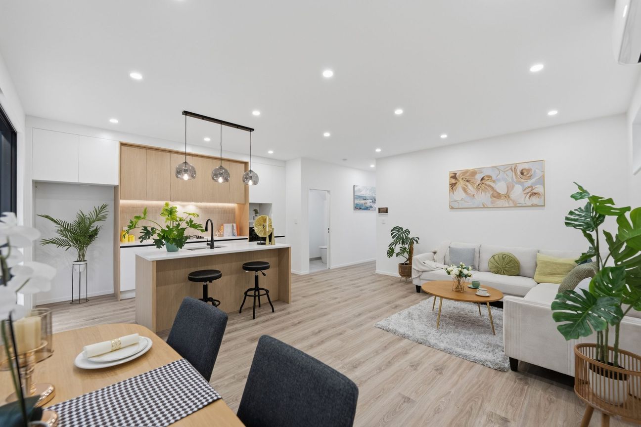 Modern Living in Top School Zones by Crum Park! – další