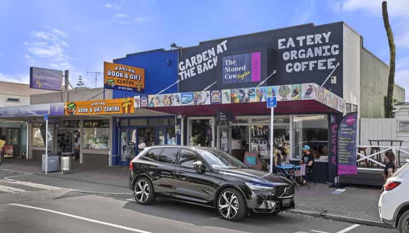 12 Bow Street, Raglan