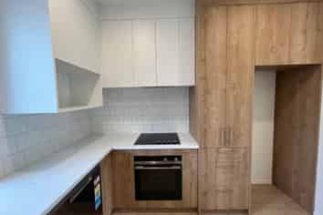 15/21 Makomako Drive, Orewa