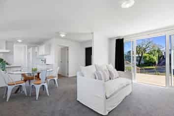 18 Regent Street, Tauranga Central