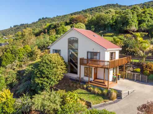 67 Manapouri St, Ravensbourne