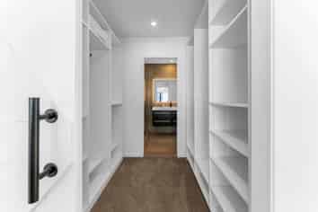  Welcome Bay Road, Welcome Bay