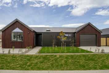 8 Tussock Way, Cromwell