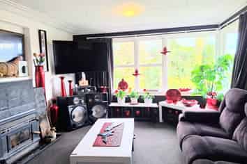 23 Winifred Street, Concord