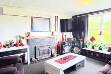 23 Winifred Street, Concord