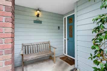 1 Hadleigh Court, Paraparaumu