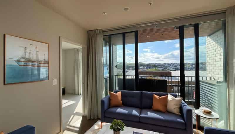 202/21 Pennant St, Long Bay