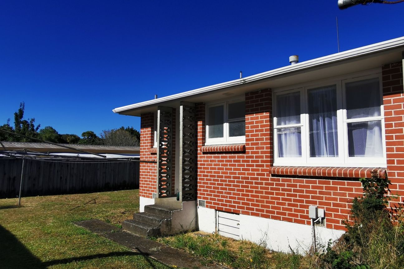 ***FIRST WEEK RENT FREE*** - Meer