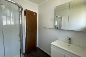 ***FIRST WEEK RENT FREE*** - Aanzicht 2