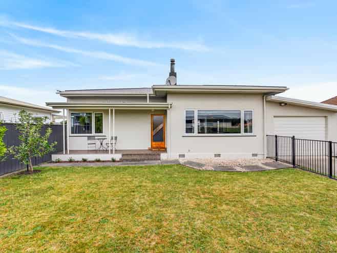 8 Anzac Avenue, Onekawa