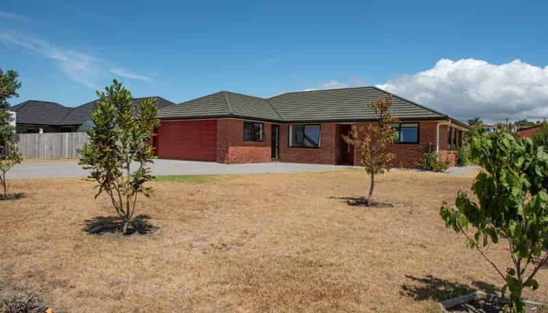 6 Pukeko Street, Ruakaka