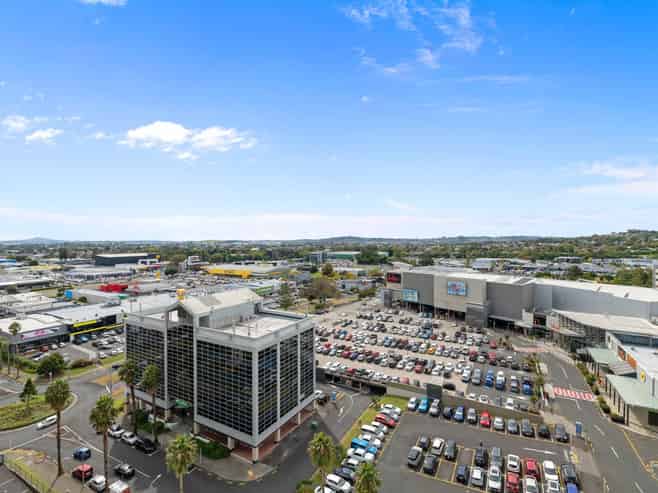 1208/17 Amersham Way, Manukau