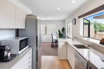 64 Effingham Street, North New Brighton