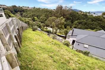 2A Carson Street, Mornington