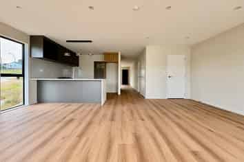 28 Kowaitau Avenue, Beachlands