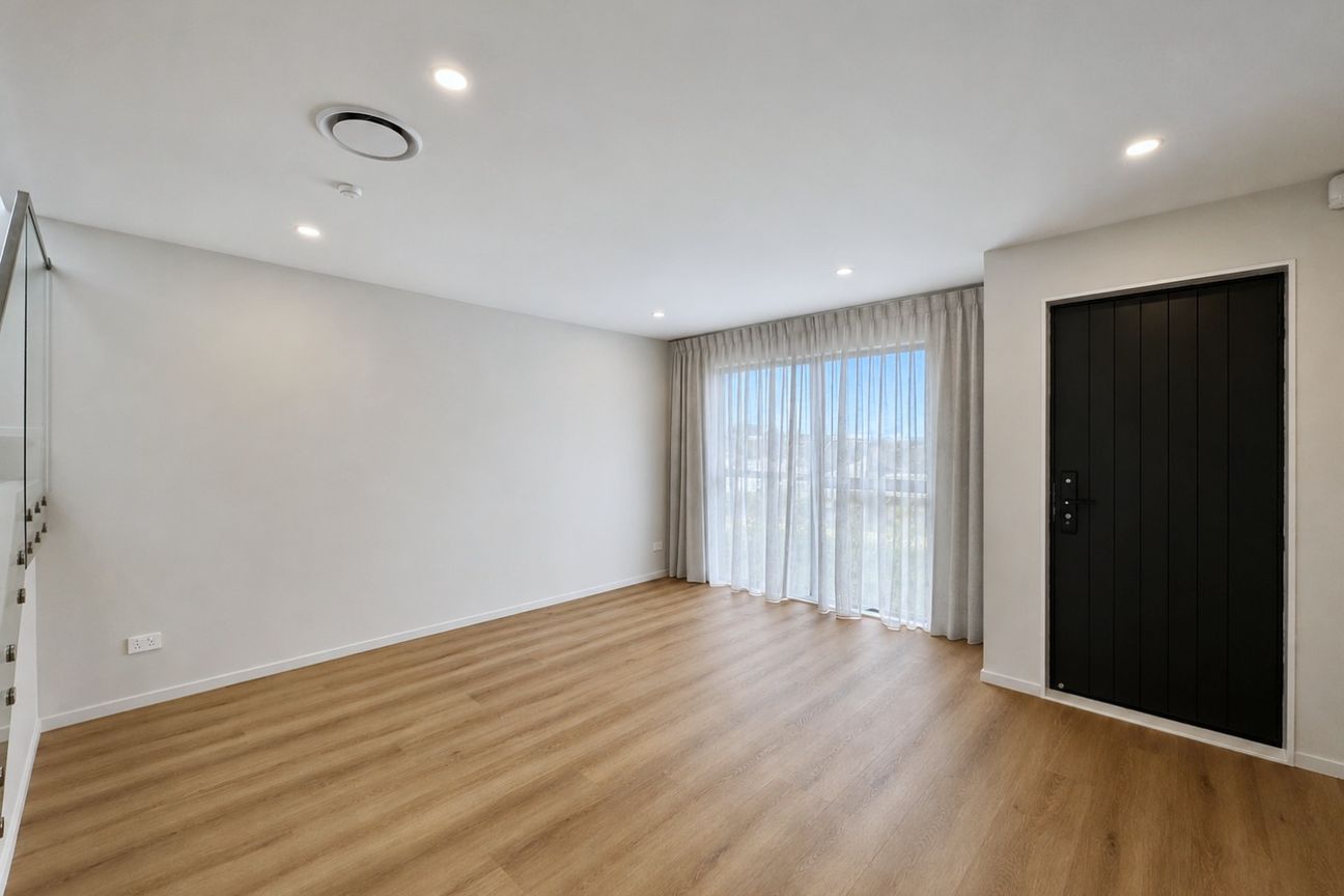 Beachlands, 5 bedrooms - Bild 2