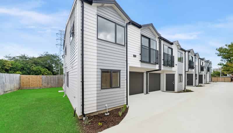 Lot 3/23 Laureston Avenue, Papatoetoe