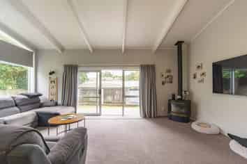 217 Whatawhata Road, Dinsdale