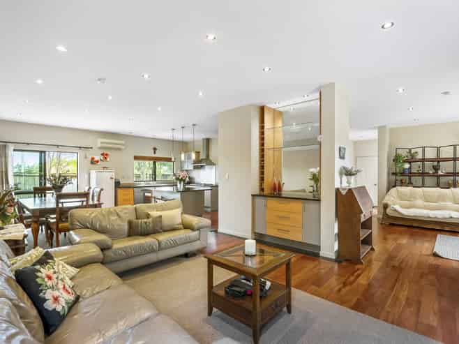 23 Ballymore Drive, Pinehill