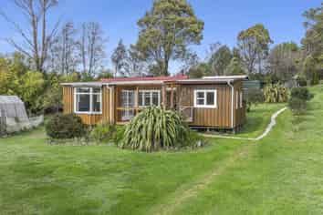 739 Bird Road, Clifton