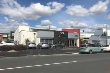 Owner Occupier Opportunity / or Lease