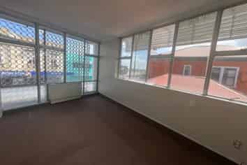 Professionals Delight on Great South Road 