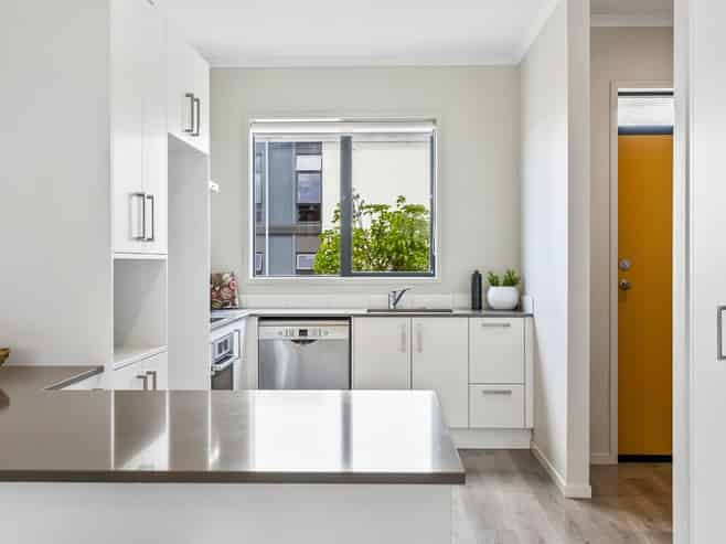 7/6 Onekiritea Road, Hobsonville