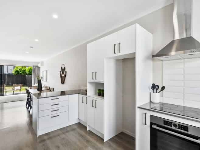 7/6 Onekiritea Road, Hobsonville